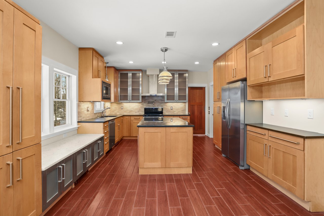 New custom cabinets