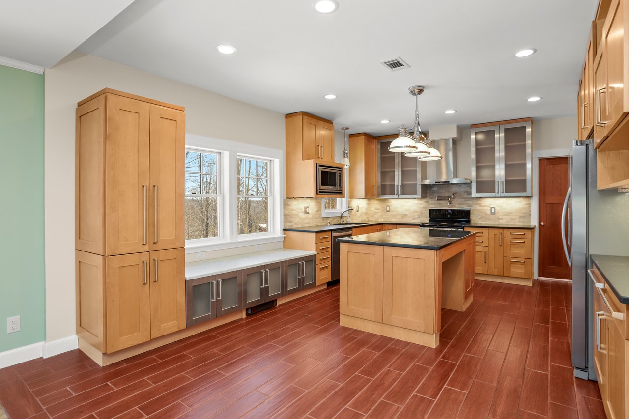 New Custom Kitchen