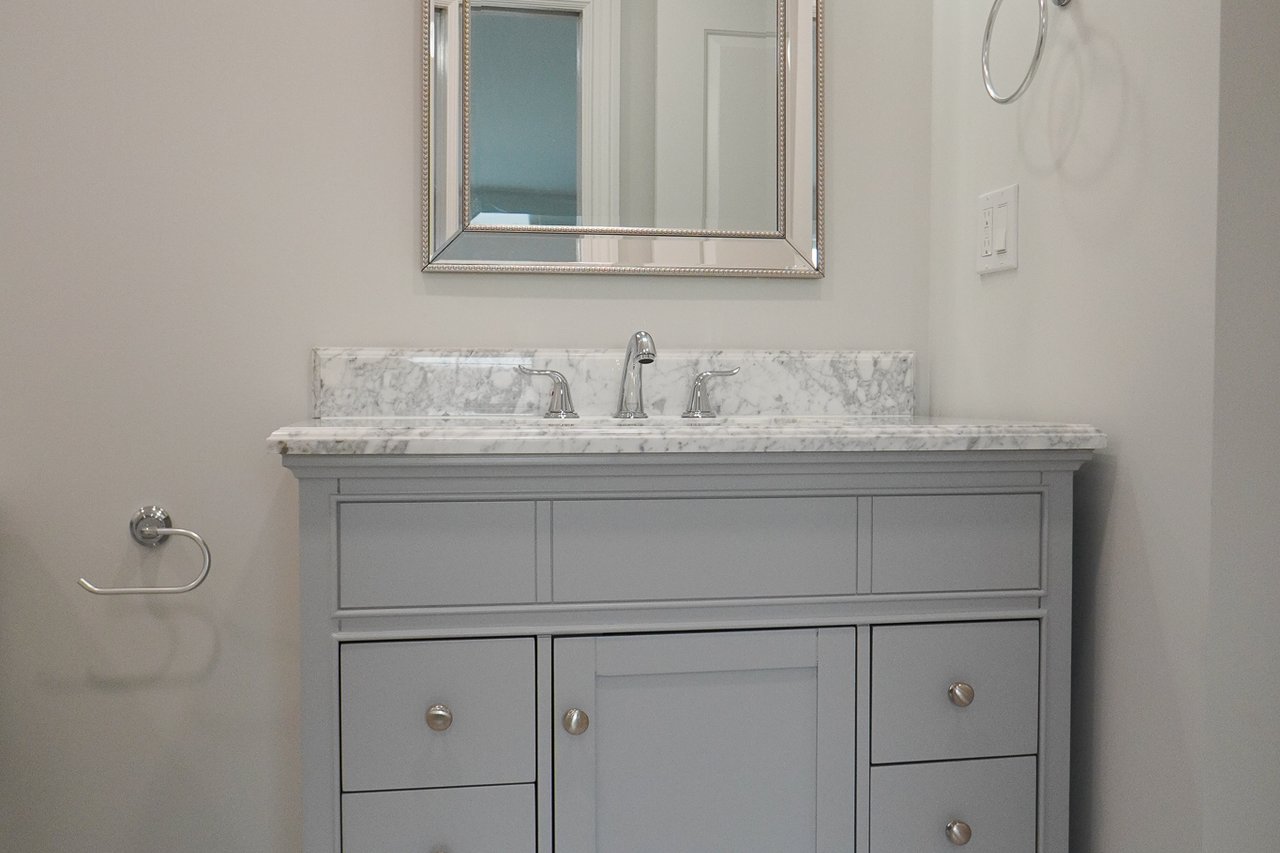 Lovely Full Bath on third floor