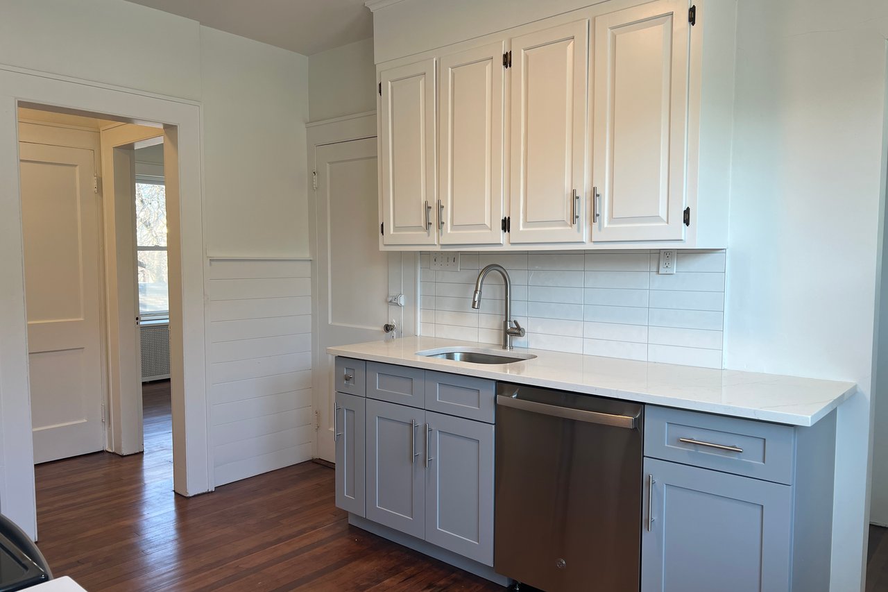 Newly Remodeled Kitchen