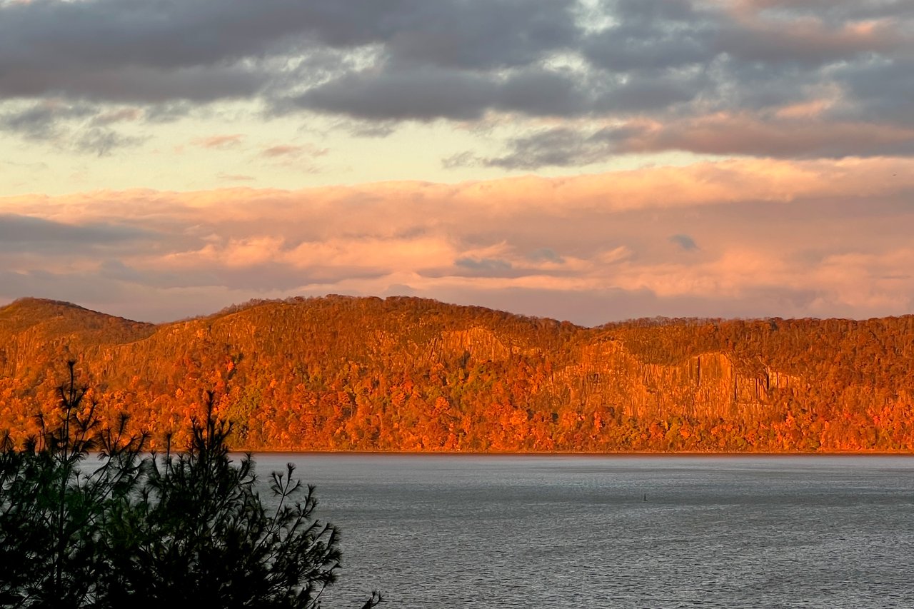 “A river is more than an amenity, it is a treasure.” — Oliver Wendell Holmes Jr.