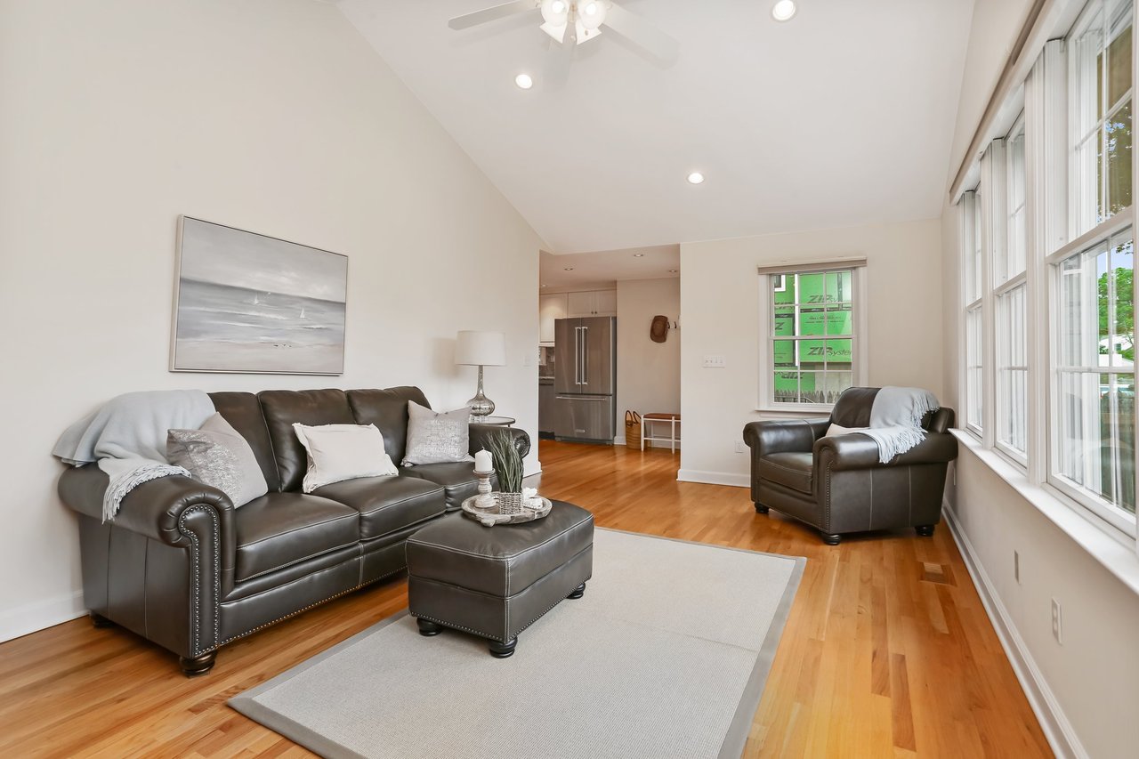 Cathedral ceiling and fan in this room