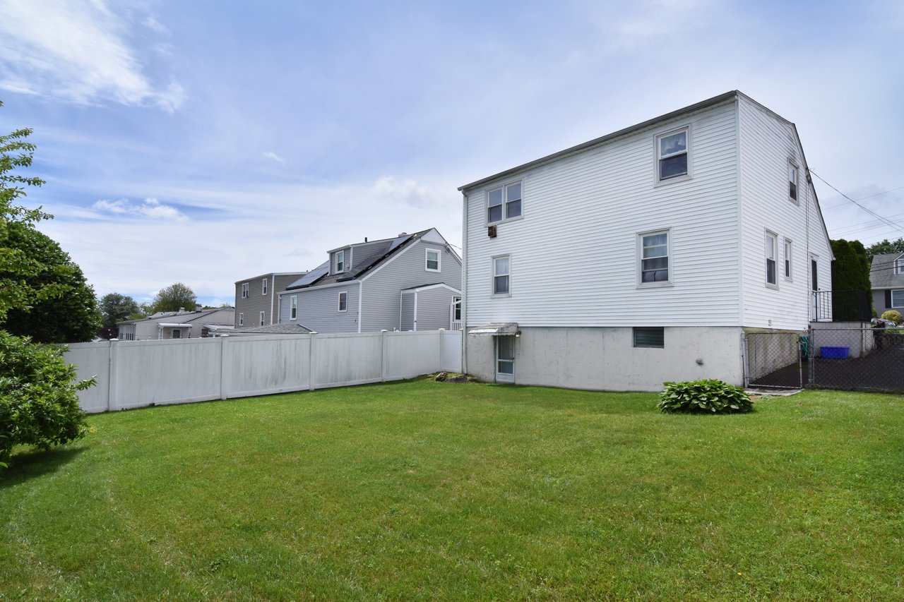Lots of room for a patio, pool and outdoor furniture.