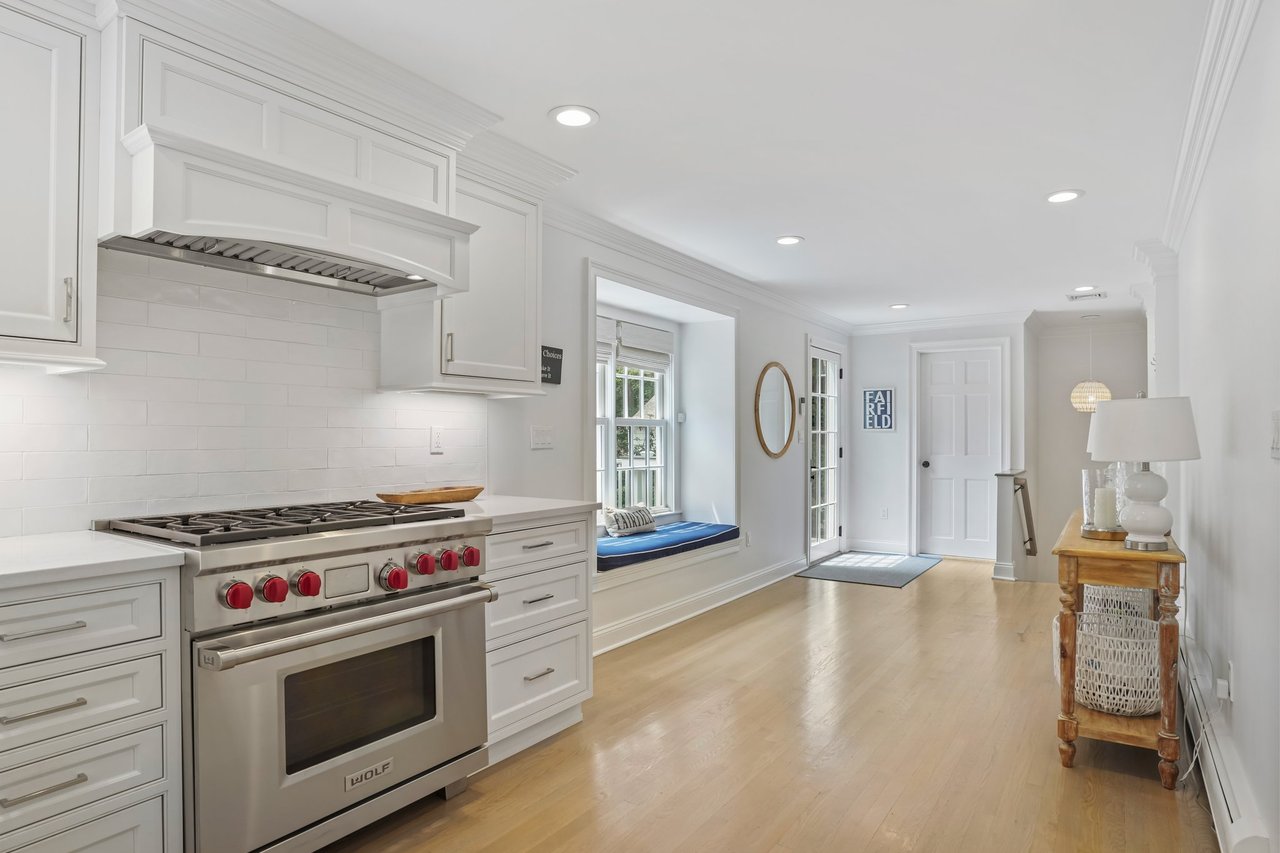 Spacious area in kitchen towards powder room and garage