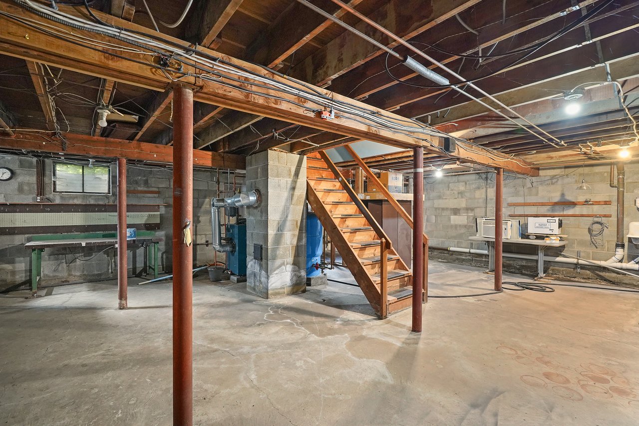 Large, unfinished basement