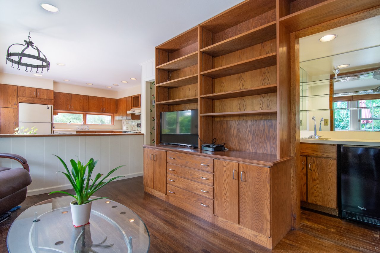 Enjoy an early evening cocktail prepared in your very own wet bar!