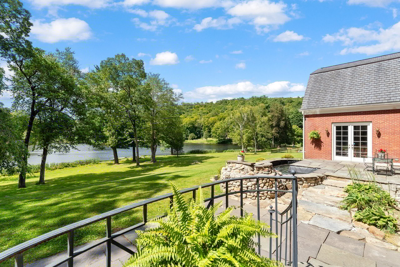 Flagstone Patio Overlooking Lake