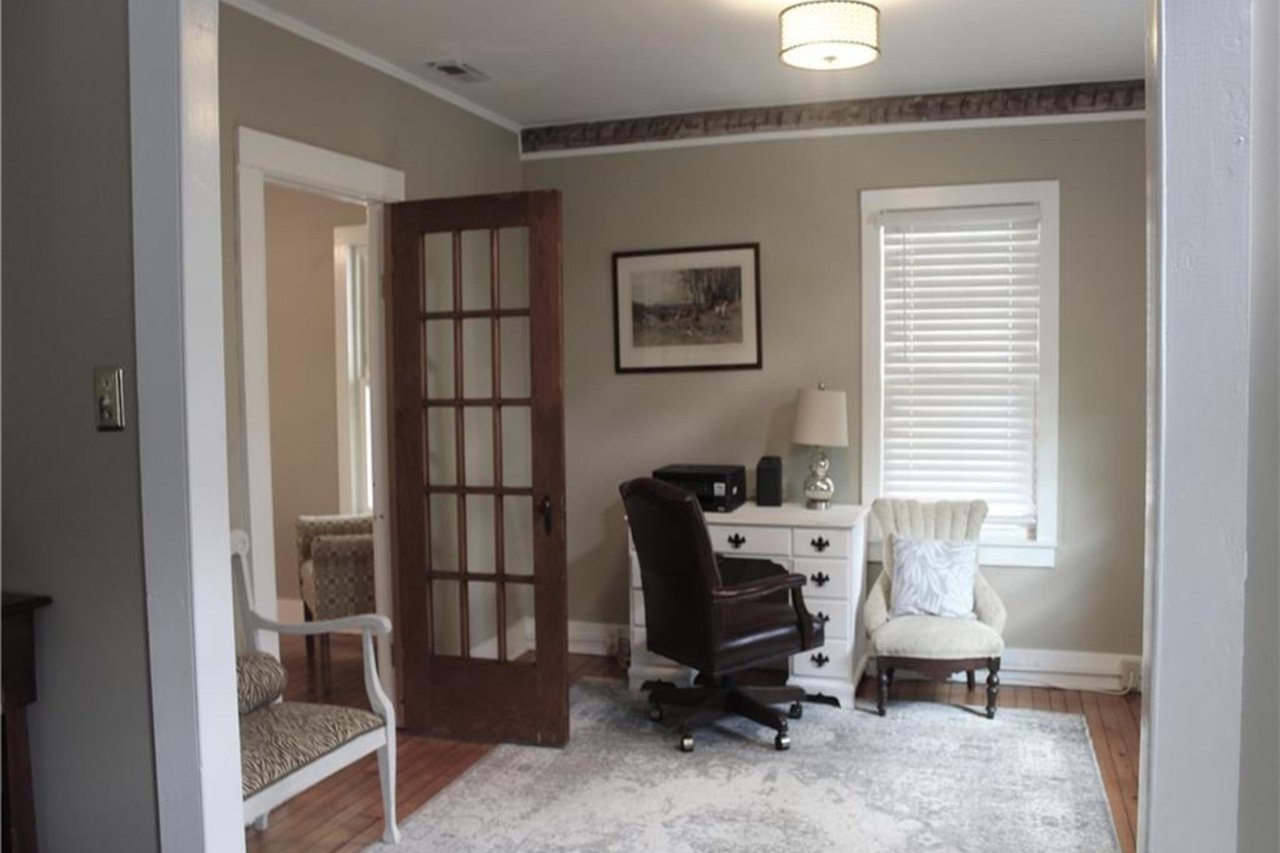Sitting room/Office, Unit 2