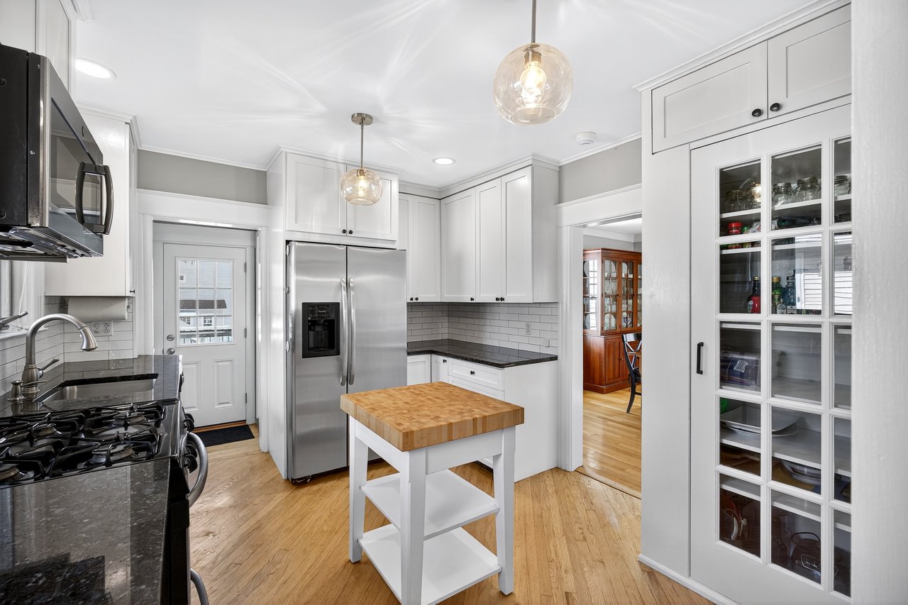 Alternate view of the kitchen