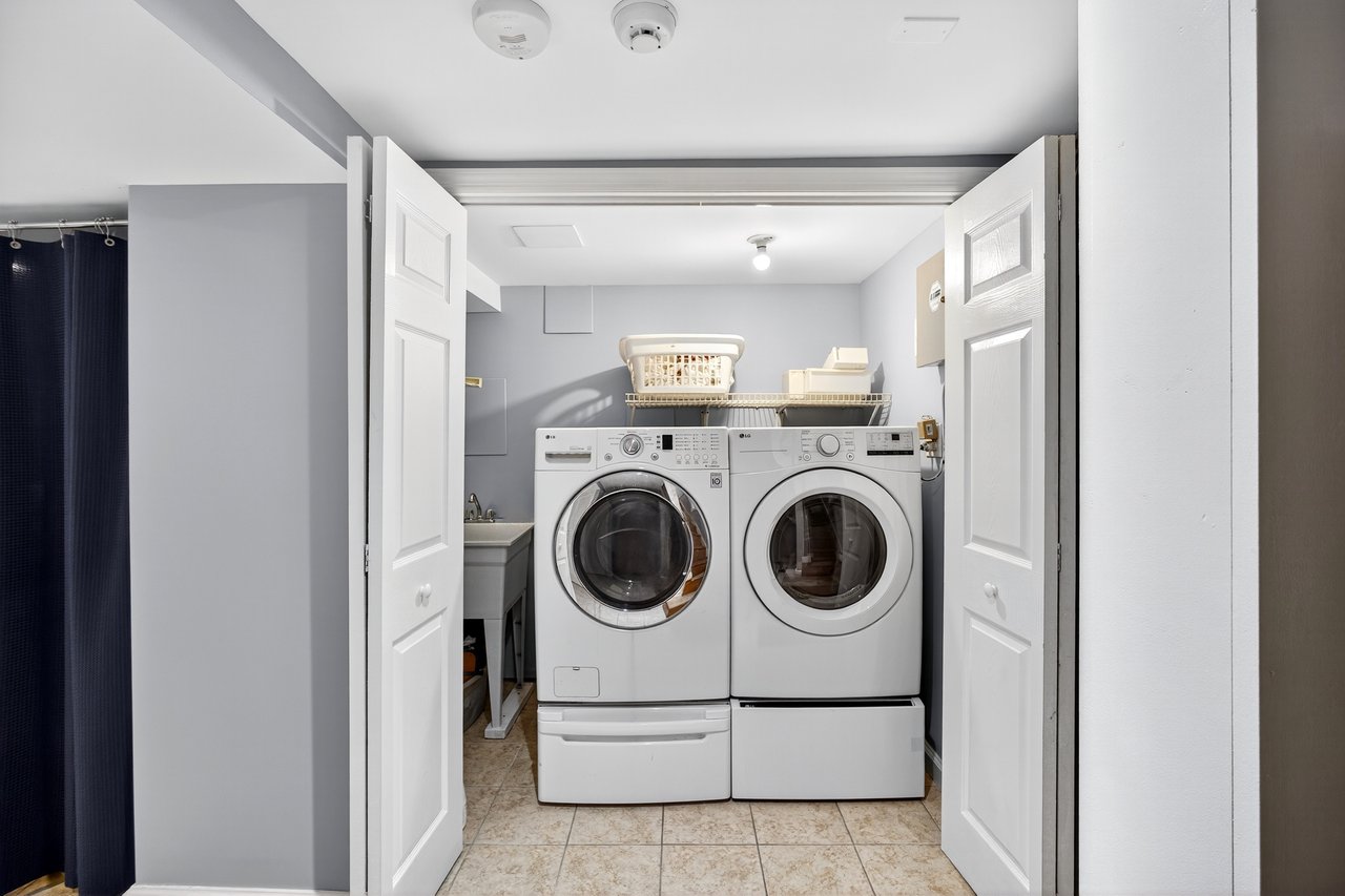 Laundry closet with washer and dryer