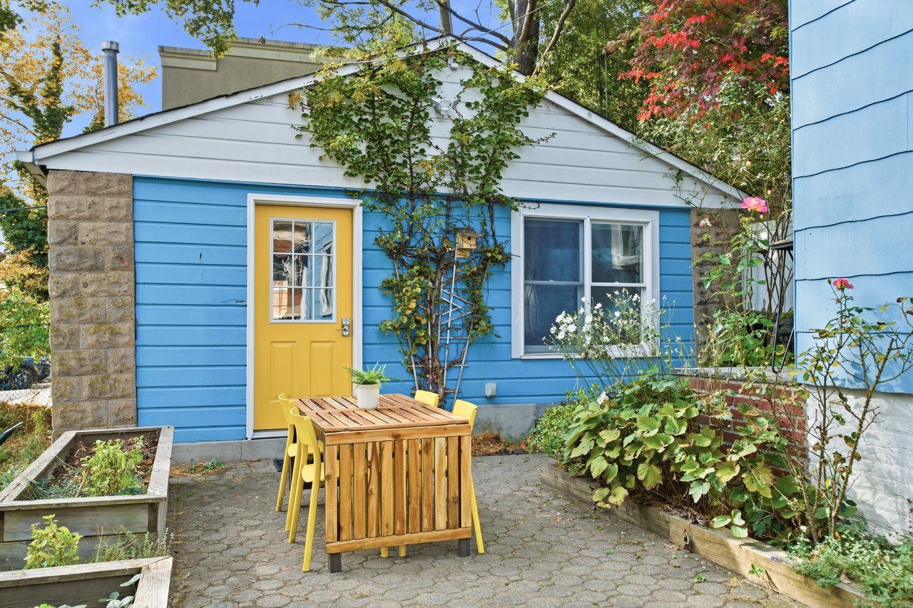 Stairs featuring hardwood / wood-style flooring