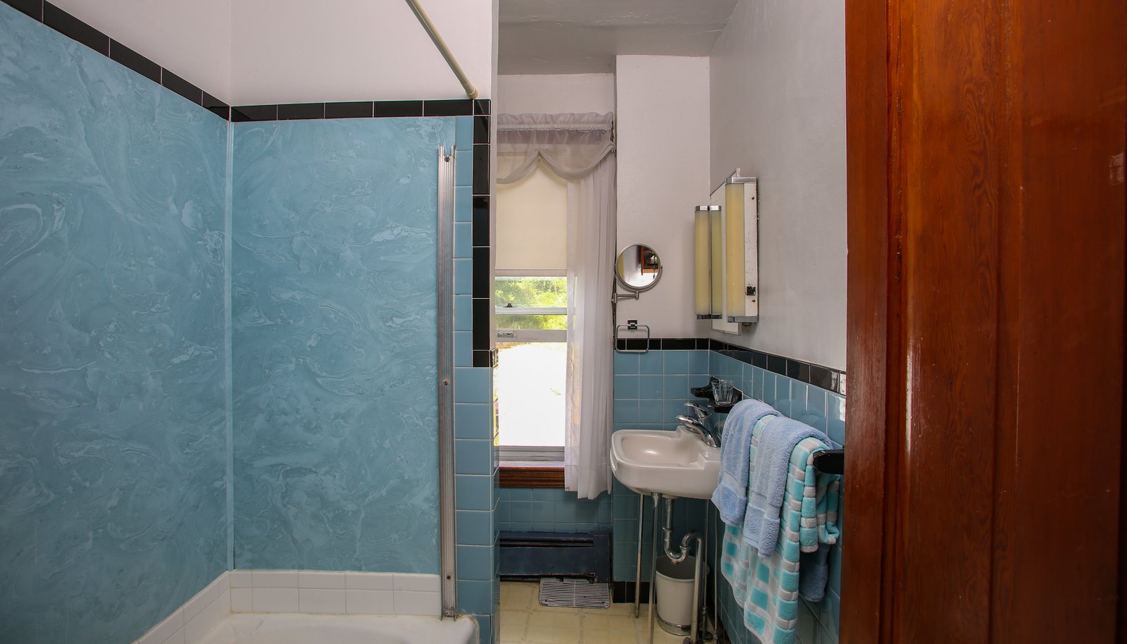 Image 12
