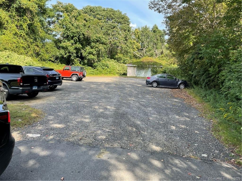 132 Main Street Photo 4