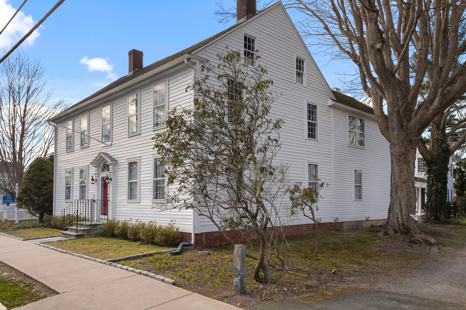 28 Main Street Photo 3