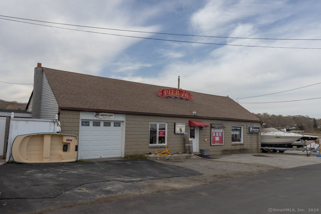 54 Old Boston Post Road Photo 30