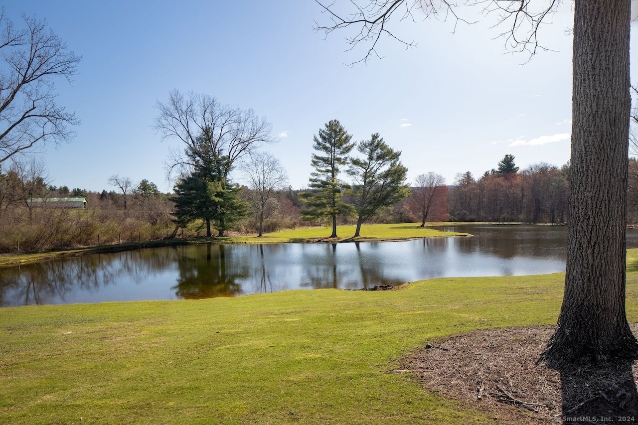 25 Sheffield Road Photo 3