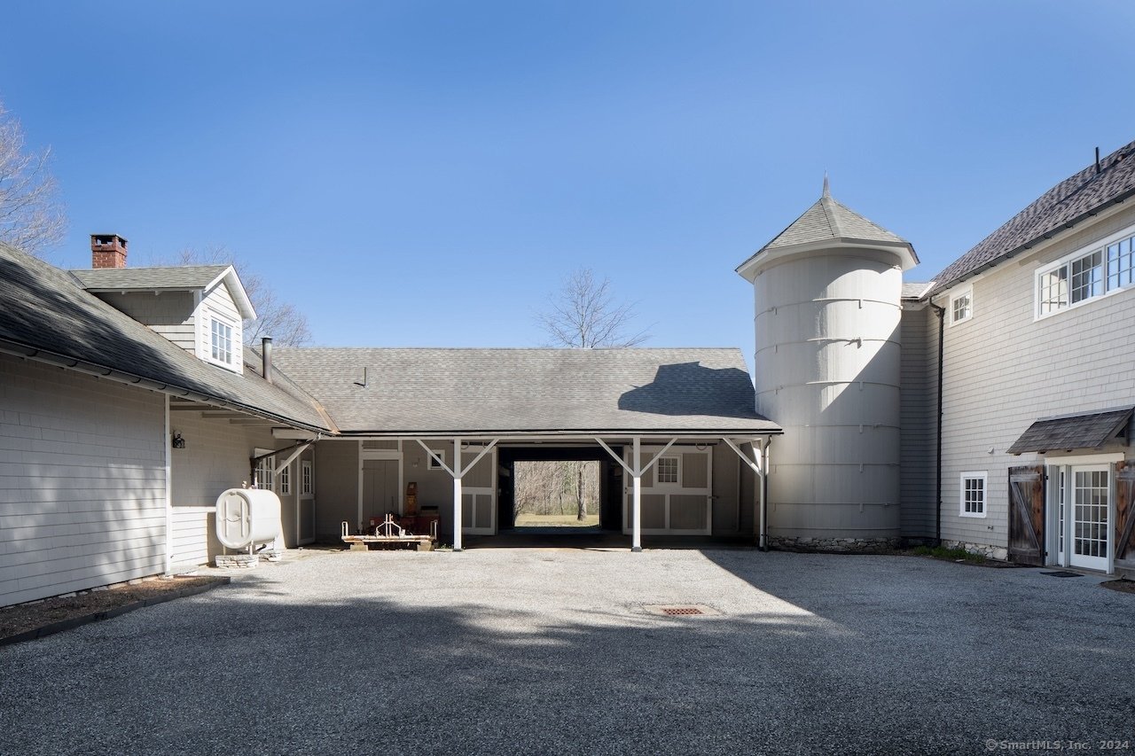 25 Sheffield Road Photo 36