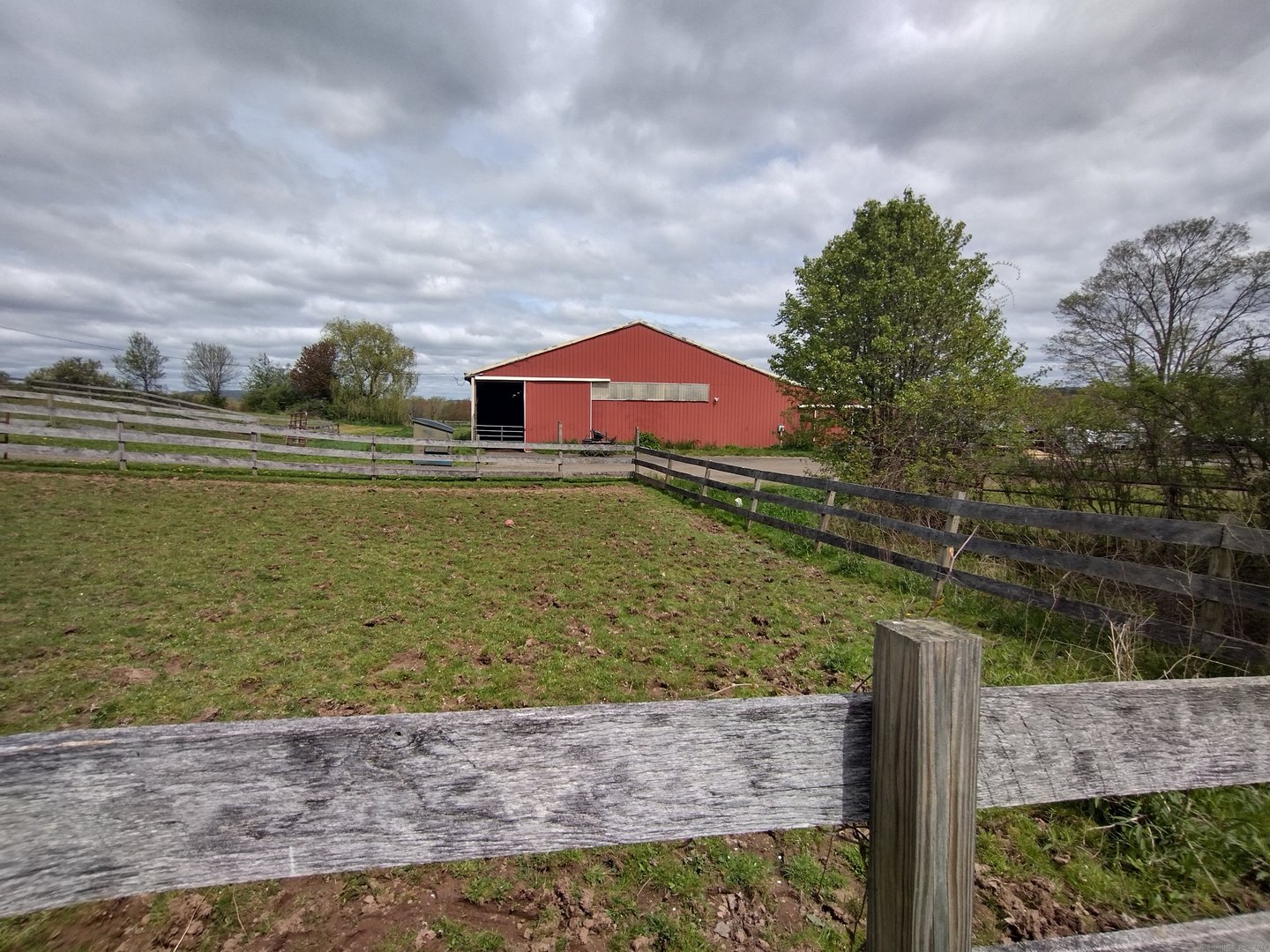 148 & 153 Wallingford Road Photo 1