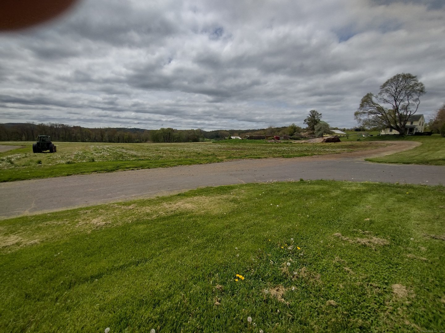 148 & 153 Wallingford Road Photo 3