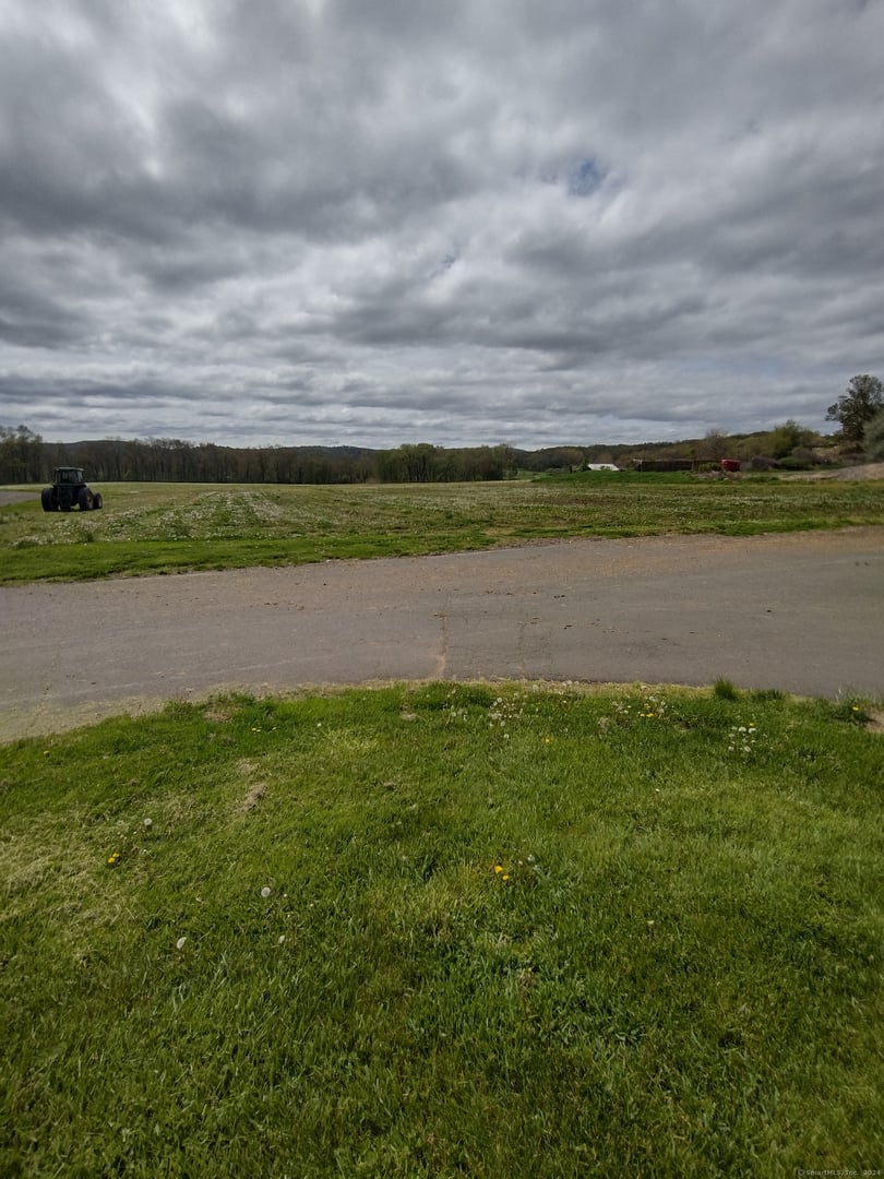 148 & 153 Wallingford Road Photo 4