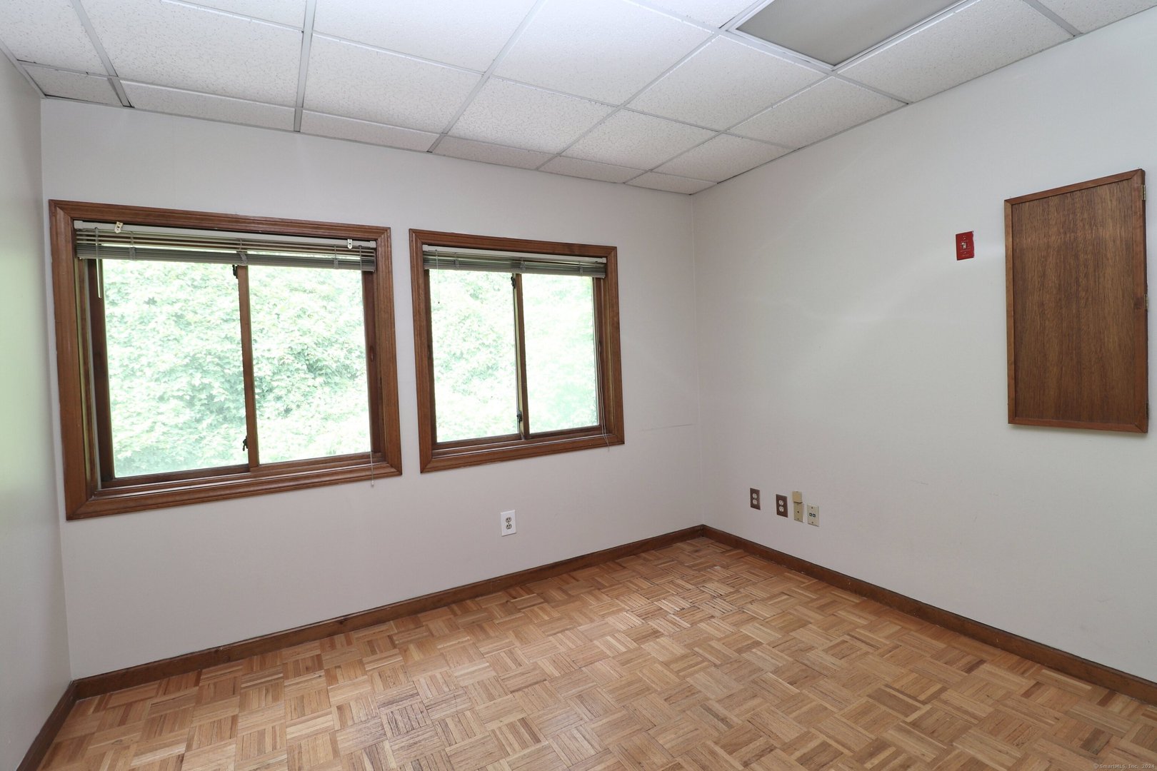 410 State Street Photo 9