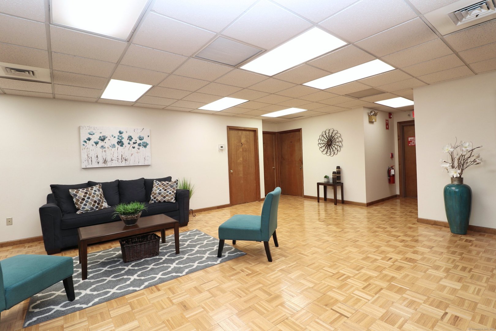 410 State Street Photo 12