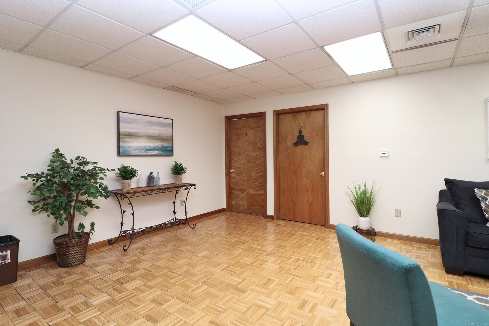 410 State Street Photo 13