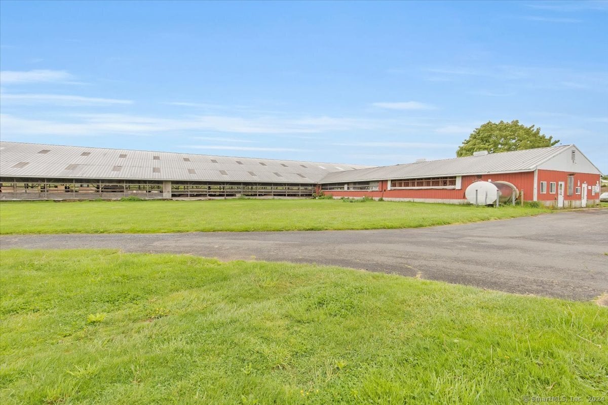 148 Wallingford Road Photo 5