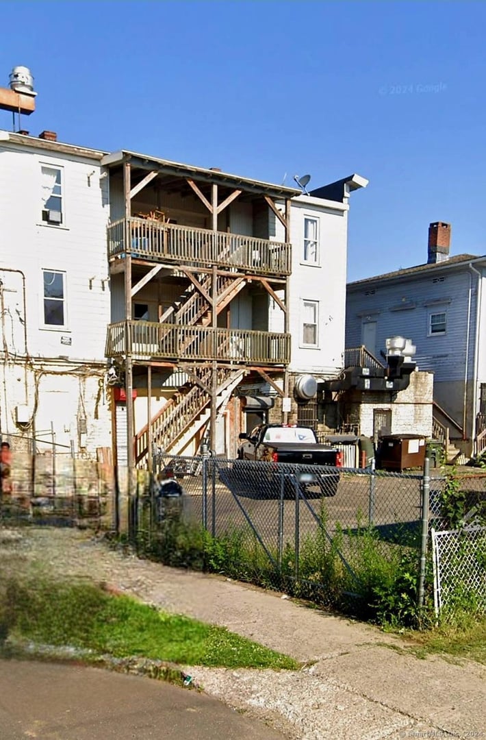 1070 East Main Street Photo 1