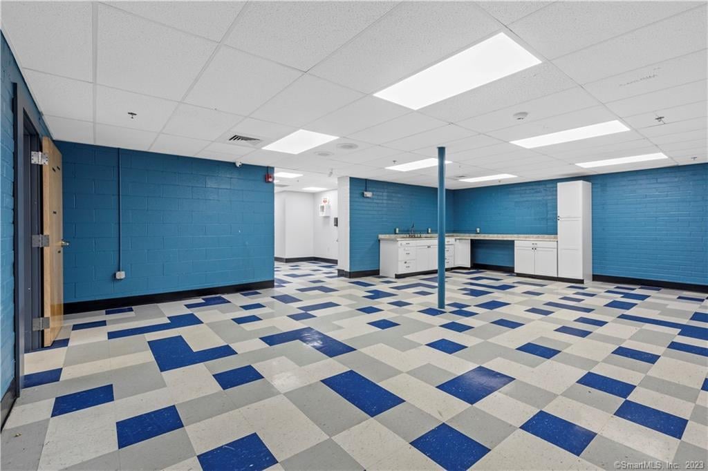 192 Westbrook Road Photo 16