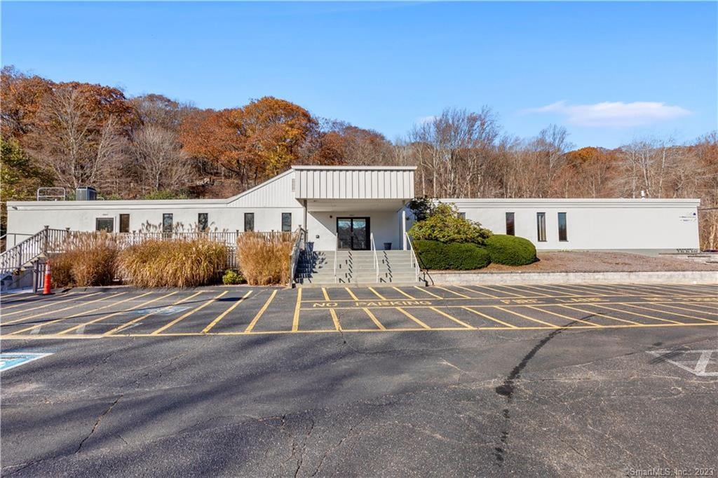 192 Westbrook Road Photo 31