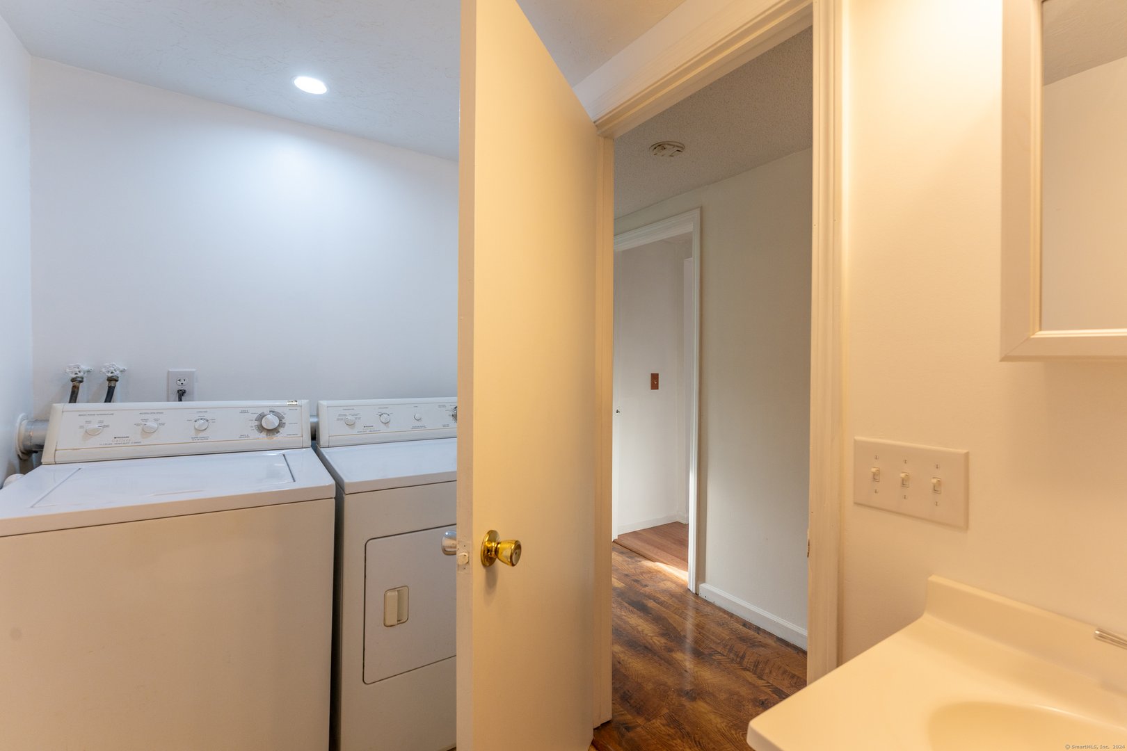 624 Norwich Road Photo 20