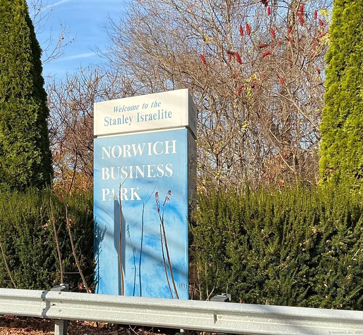 Myrtle Drive Photo 1