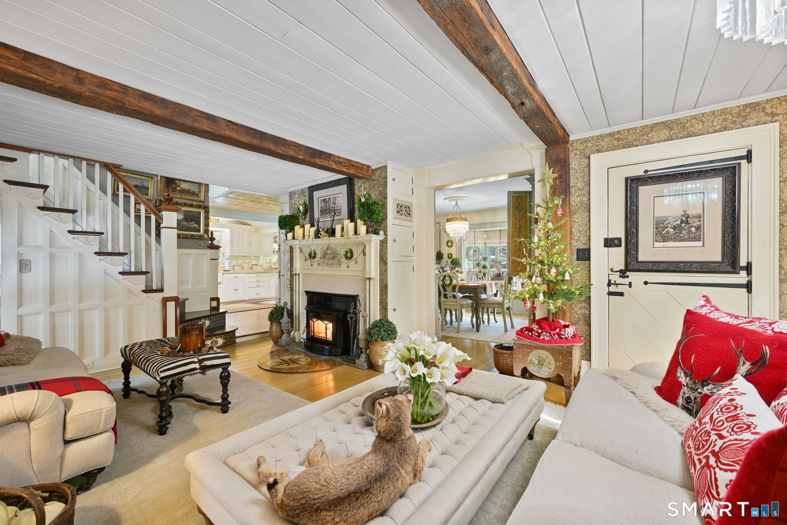 6 Hoyt Road Photo 12