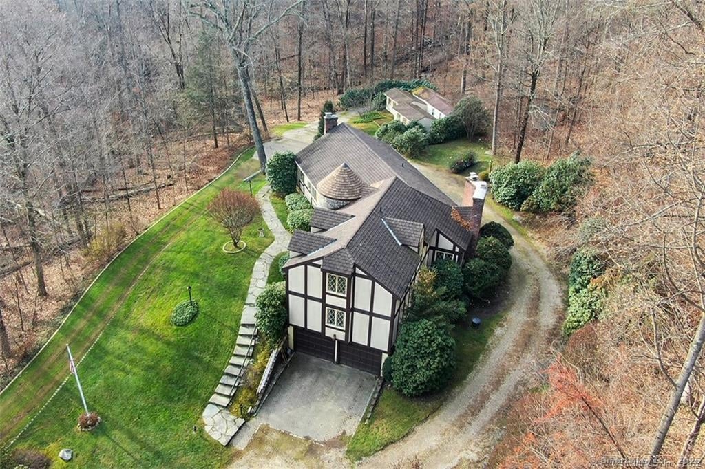 11 Timbercrest Drive Photo 4