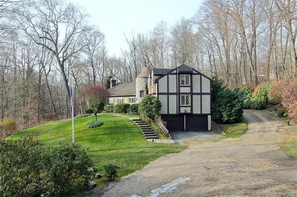 11 Timbercrest Drive Photo 5