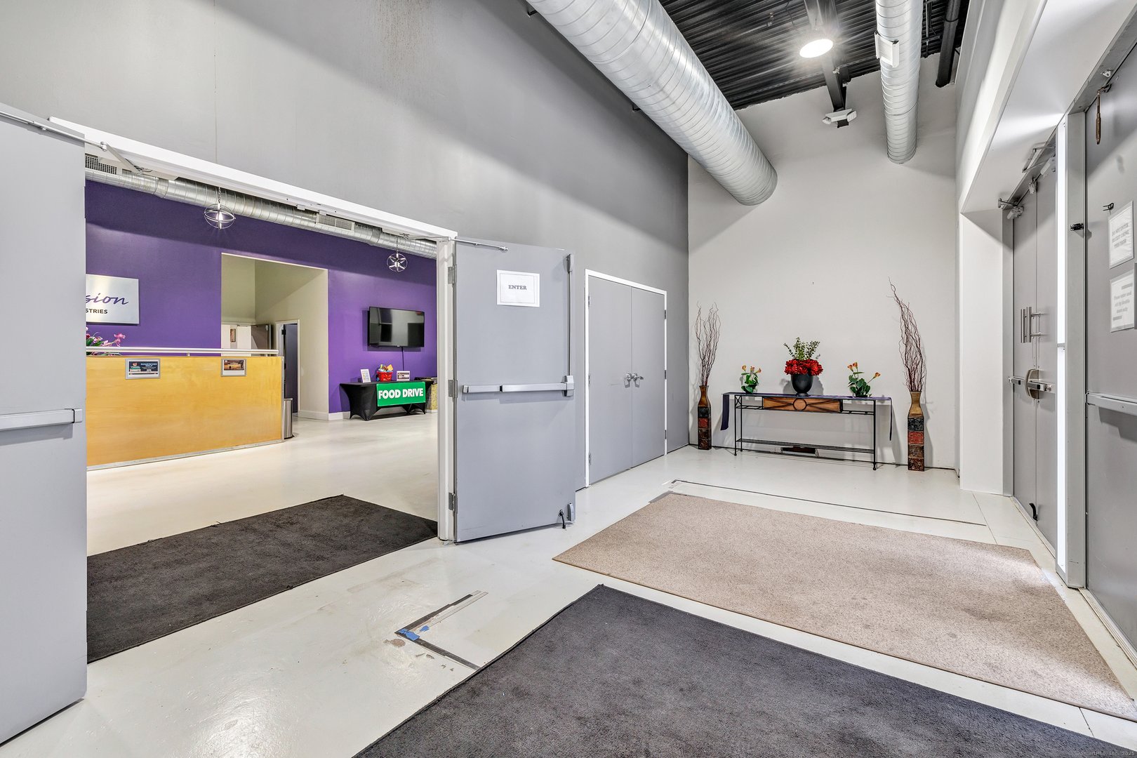 35-69 Benham Avenue Photo 8