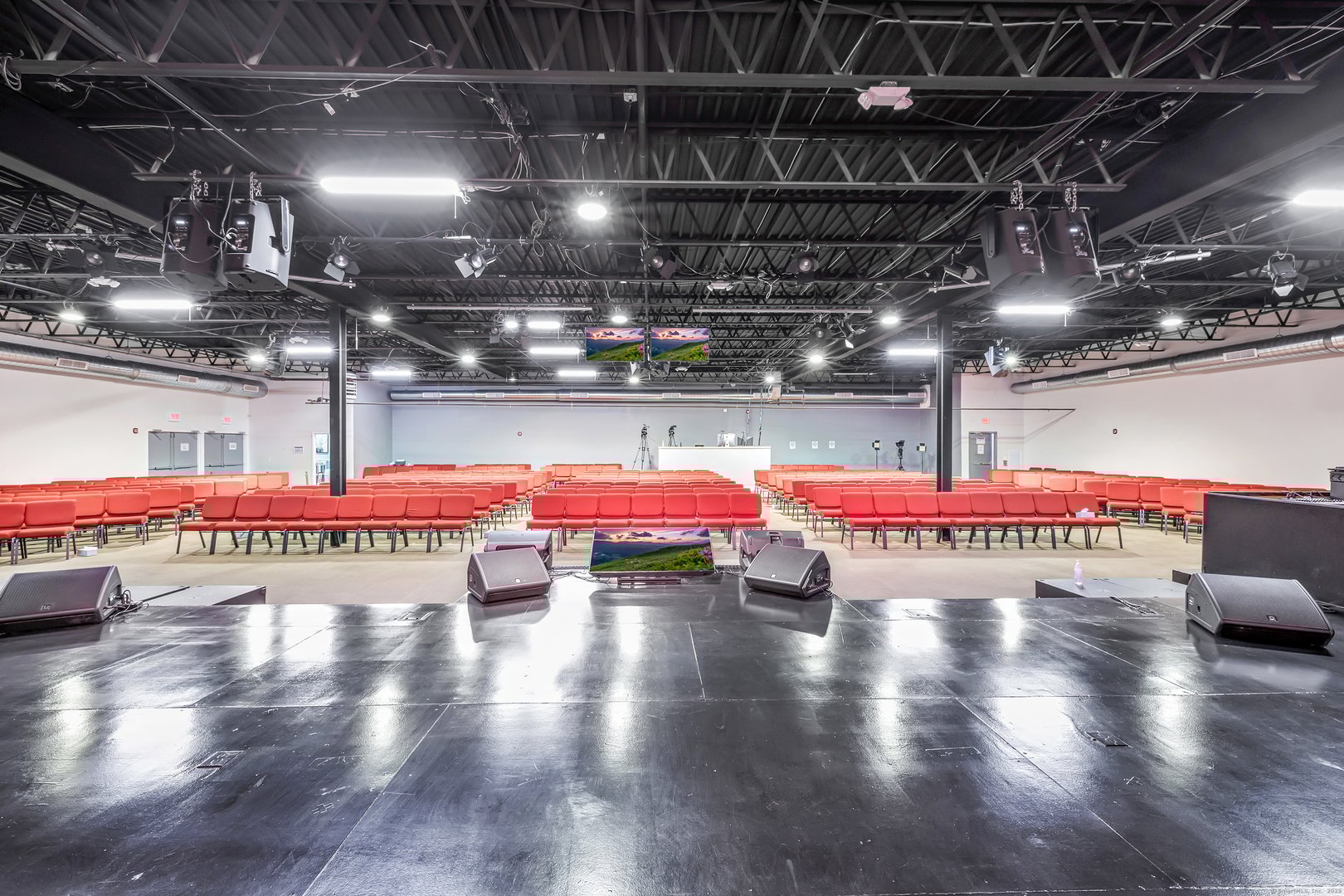 35-69 Benham Avenue Photo 16