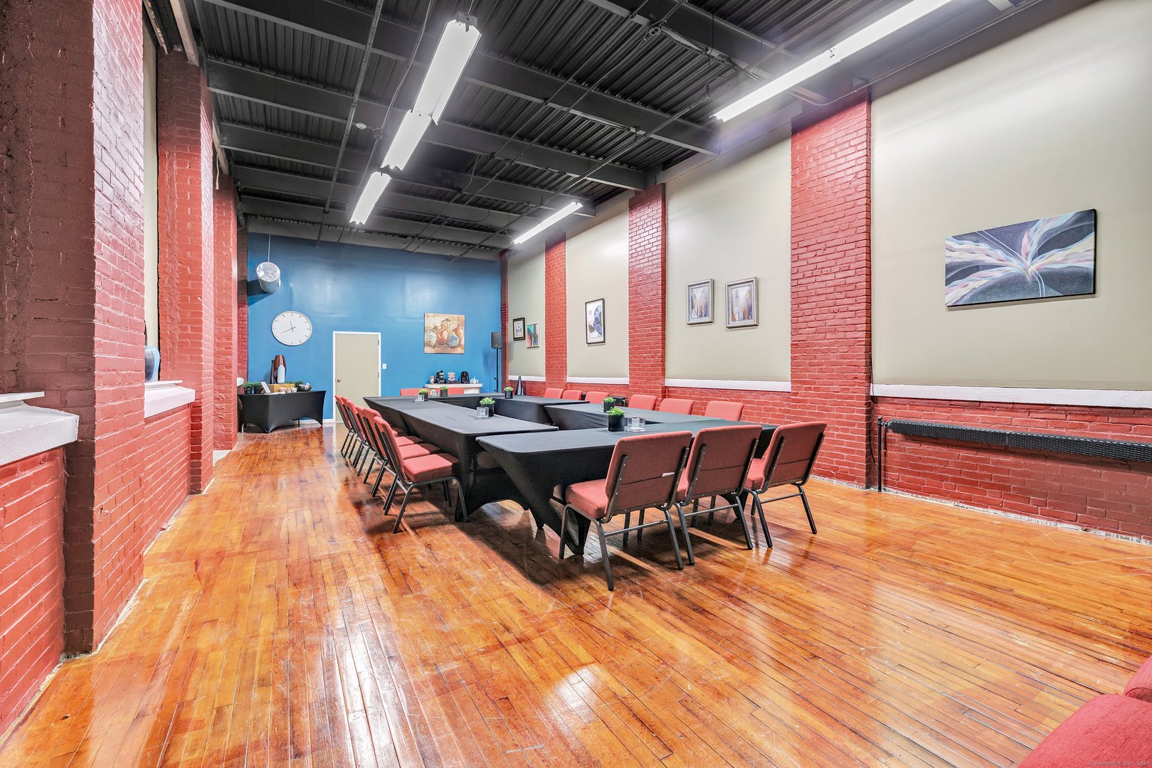 35-69 Benham Avenue Photo 20