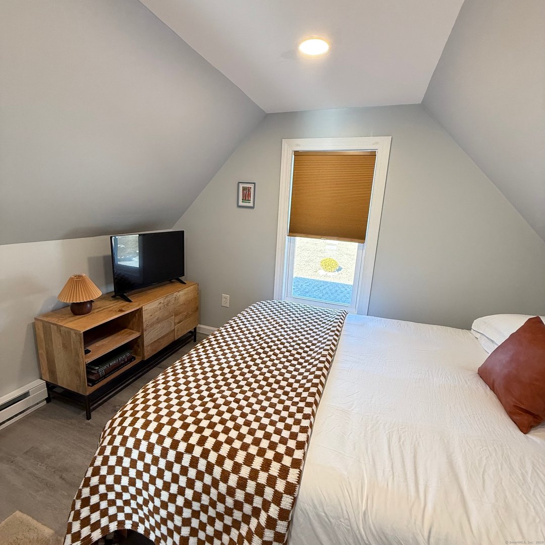 68-70 Black Point Road Photo 10