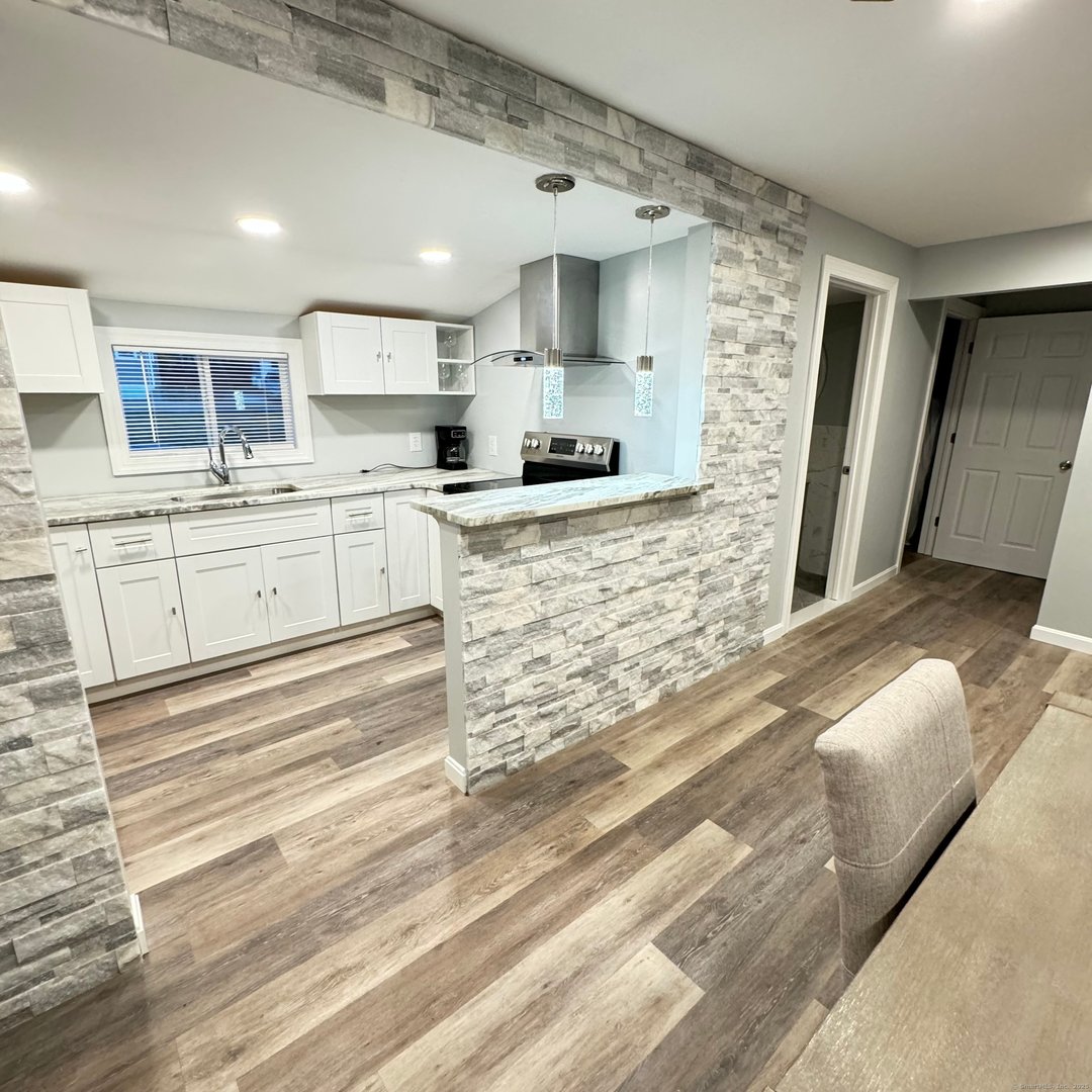 68-70 Black Point Road Photo 11