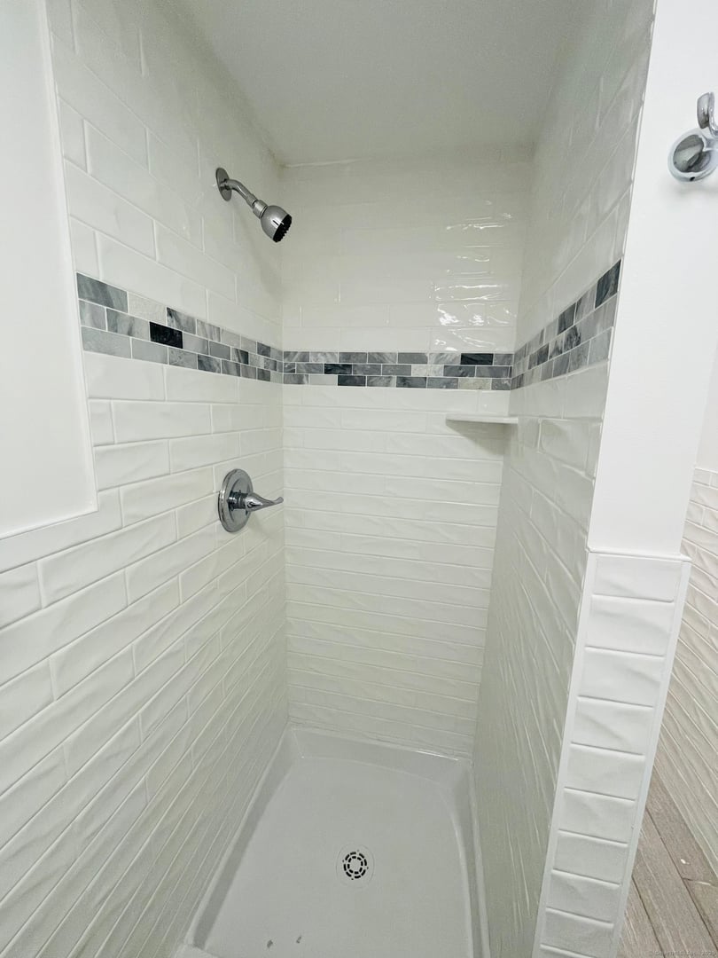 68-70 Black Point Road Photo 19