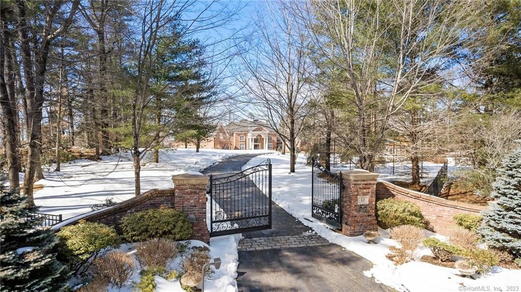 23 Robkins Road Photo 8