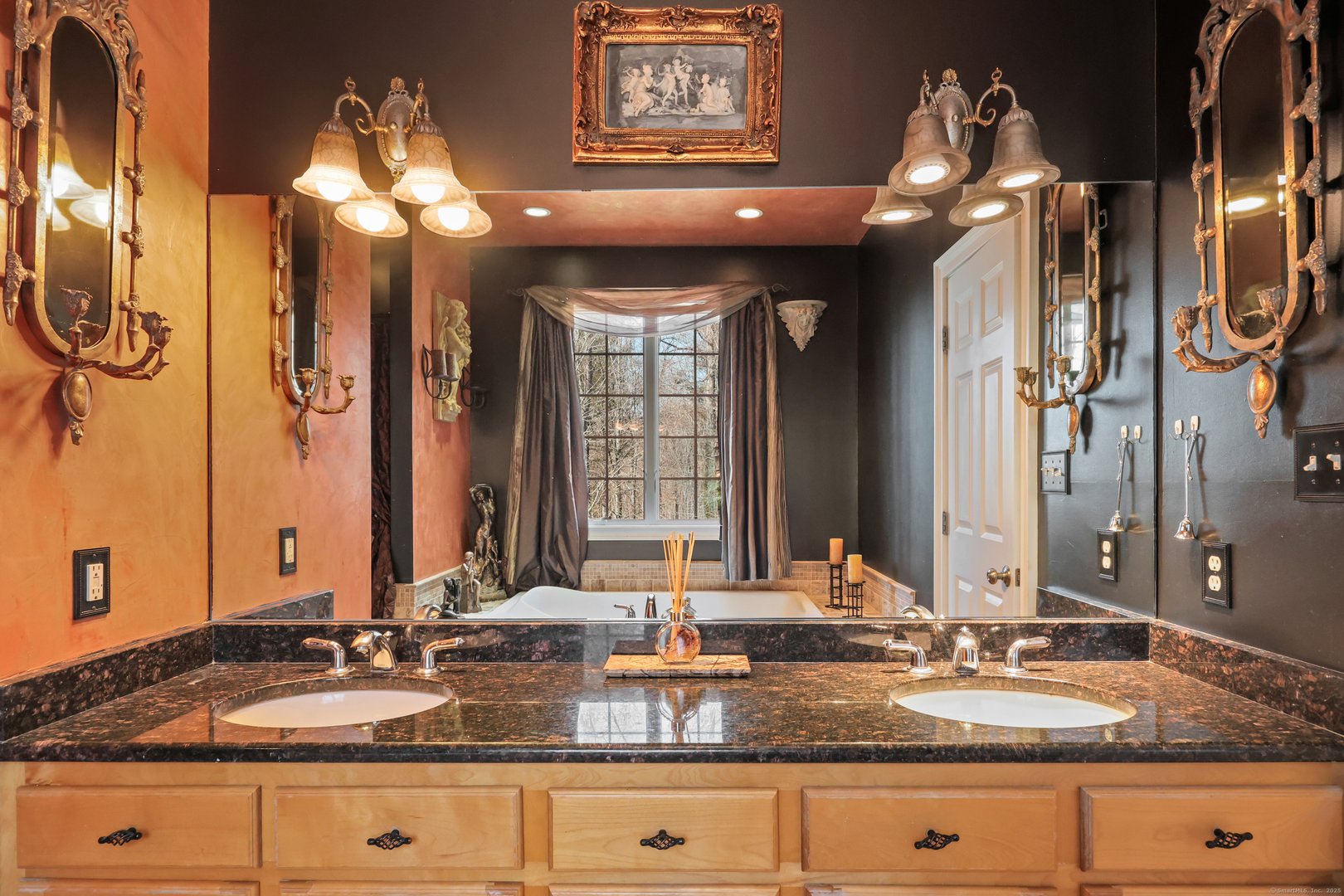 22 Angelas Way Photo 23