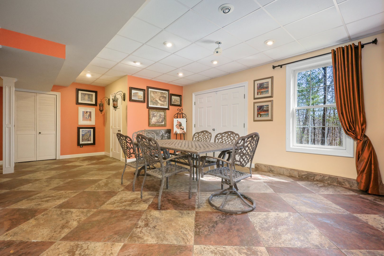 22 Angelas Way Photo 33