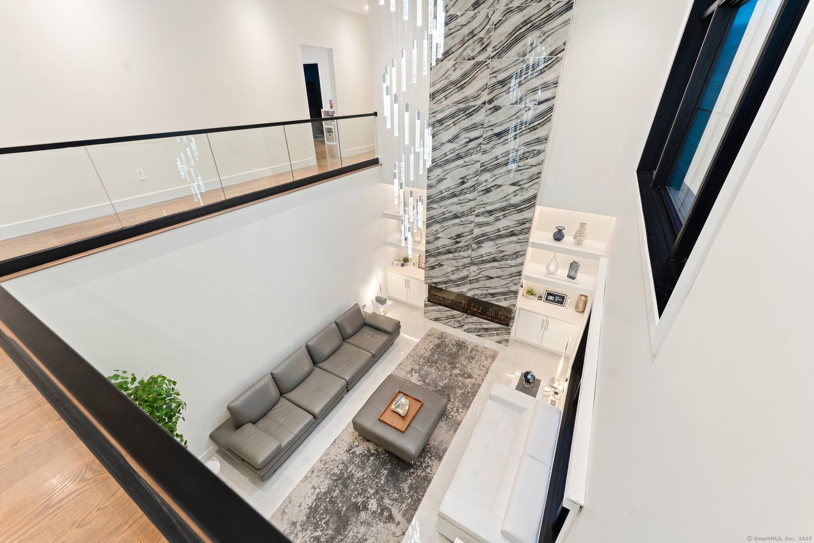 Norwich Single Family Photo 6