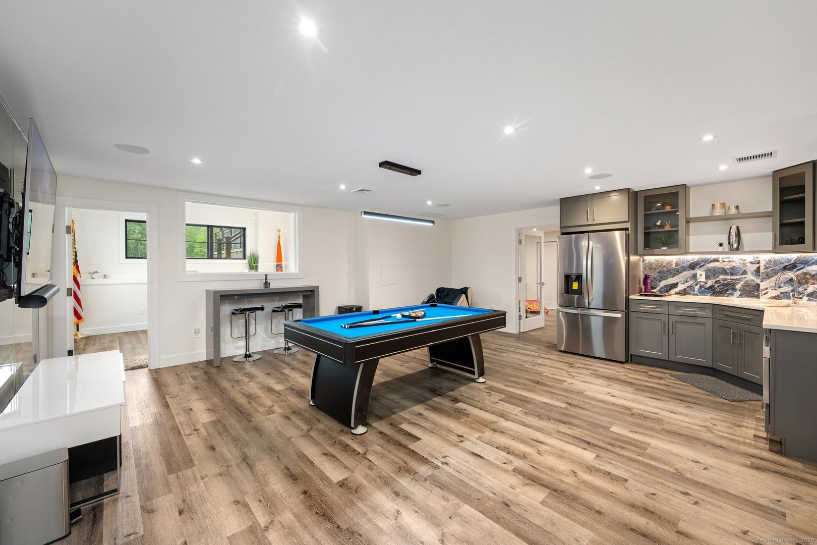 Norwich Single Family Photo 28