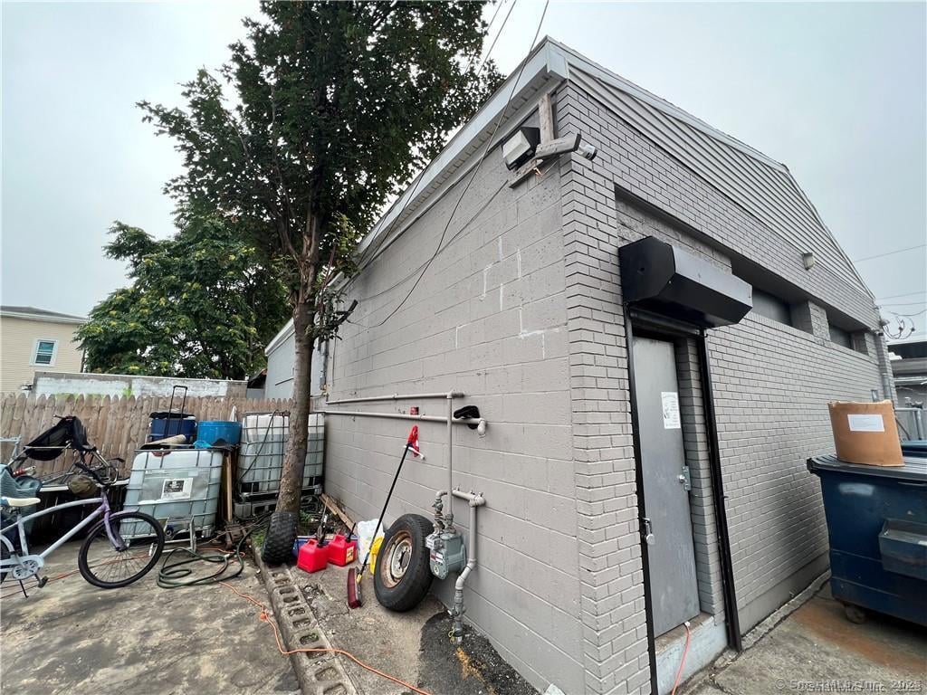 Bridgeport Commercial Photo 7