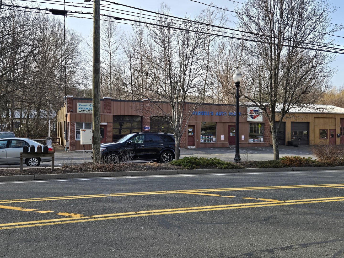 616 Main Street South Photo 6