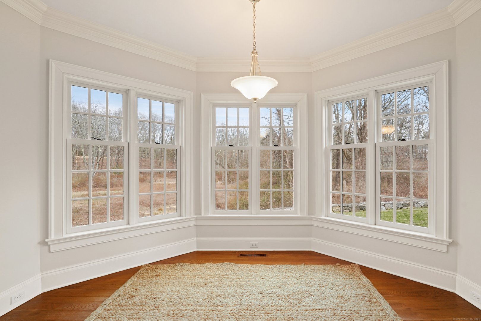 33 Middlebrook Farm Road Photo 12